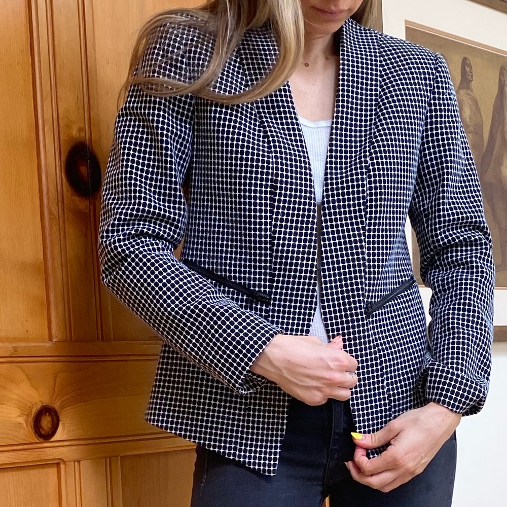 LAST CALL Halogen Black and White Blazer Size S